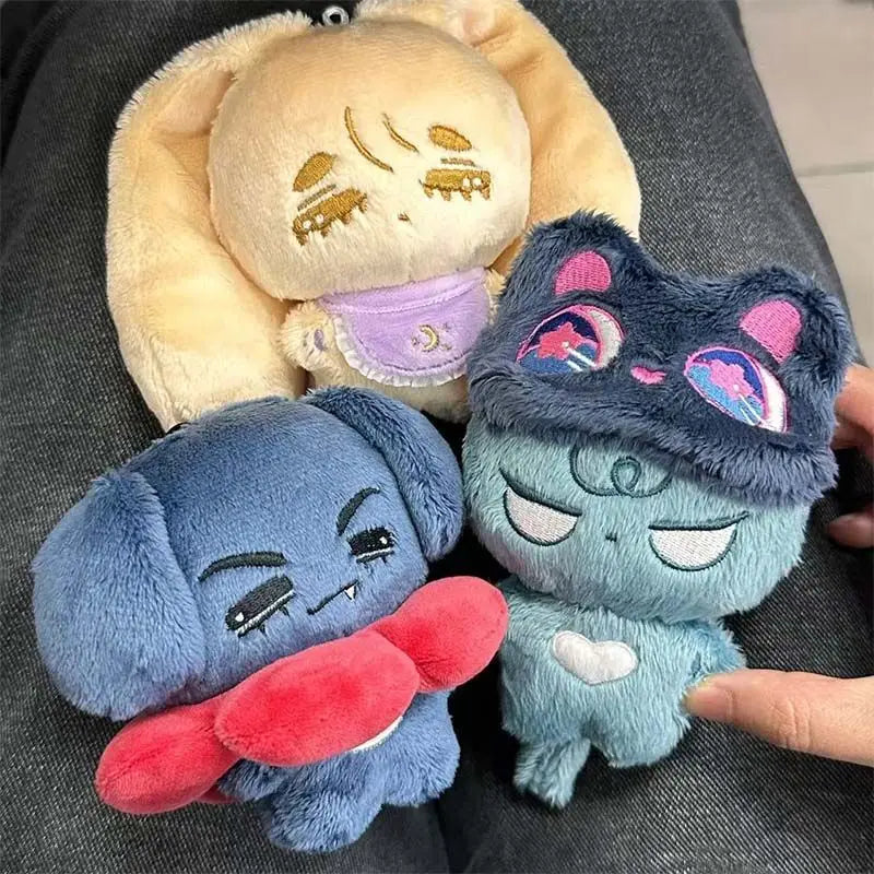 Alien Stage Ivan, Till, Luka Plushie