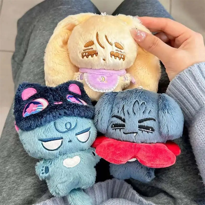 Alien Stage Ivan, Till, Luka Plushie